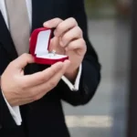 Hogyan válasszunk eljegyzési gyűrűt?