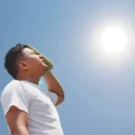 Hogyan kell a napszúrást felismerni és kezelni?